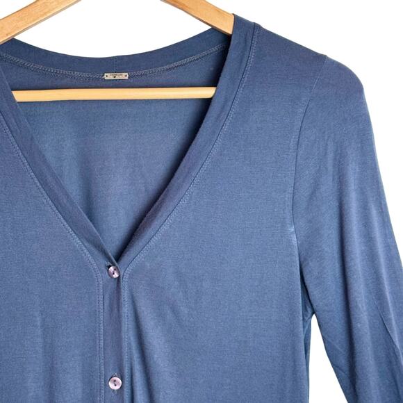 Chan Luu Gray Button Front Long Tunic Top 3/4 Sleeve Boho Y2K Minimalist M - Picture 3 of 11